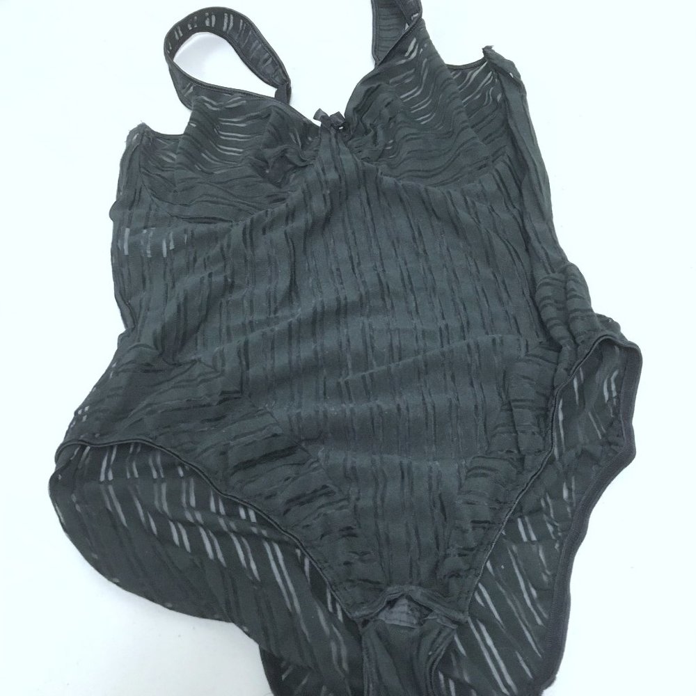 VALENTINO black 36D bodysuit bra underwire vintage new Made in USA